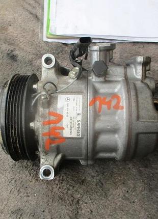 Компресор кондиціонера 142. mercedes-benz a0008304500