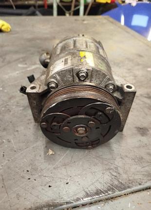 Компрессор кондиционера volvo oe 31366155 5