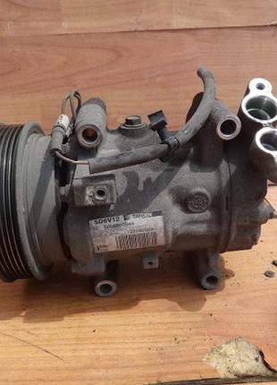 Компресор кондиціонера renault thalia iii 09 1.5 dci 822953358