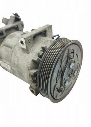 Компрессор кондиционера renault clio iv captur 926002352r 2