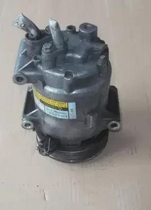 Компрессор кондиционера renault 1.9 dci 8200309193 2
