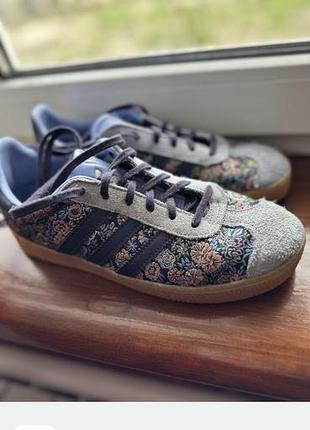 Кросівки adidas liberty 5