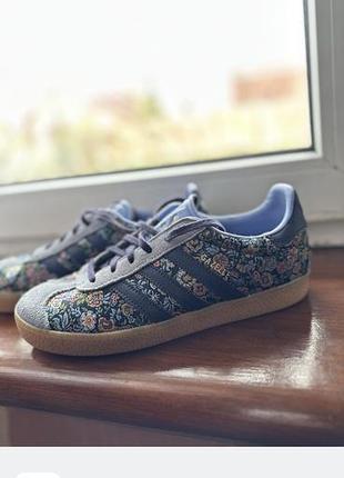 Кросівки adidas liberty 2