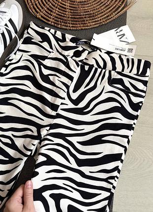 Новые эластичные брюки zara 3