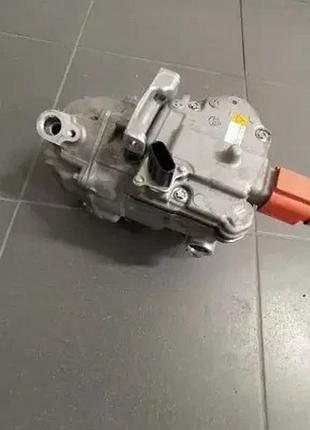 Компрессор кондиционера toyota auris ii hybryda
