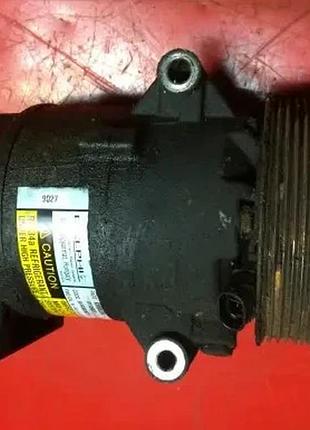 Компрессор кондиционера 8200053264 renault 1.9 dci