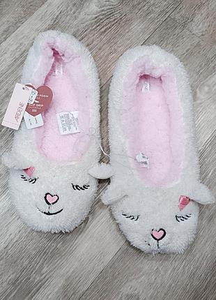 Женские меховые тапочки ardene канада размер 39/40