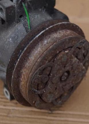 Компрессор кондиционера audi 80 b4 8a0260805 6