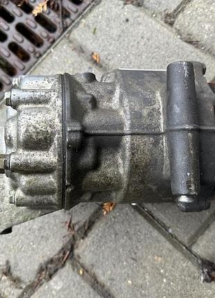 Компрессор кондиционера ford oe bk21-19d629-ba 3