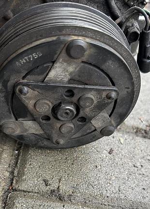 Компрессор кондиционера ford oe bk21-19d629-ba 4