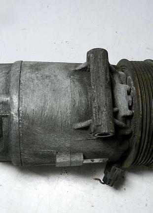 Компресор кондиціонера renault 1.9dci 8200678499 2