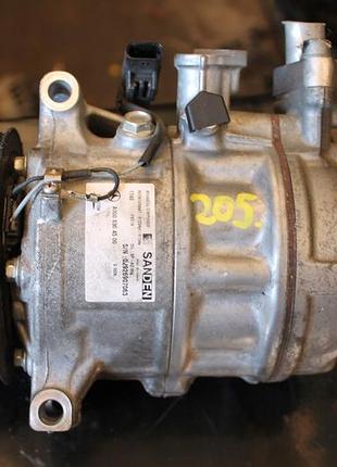 Компрессор кондиционера 205. mercedes a0008304500