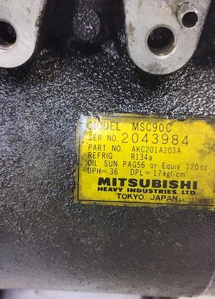Компресор кондиціонера carisma 1.8 mr500007 7