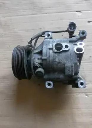 Компрессор кондиционера corolla verso 1.8 01-04r