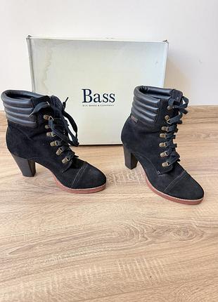 Bass ботильйони