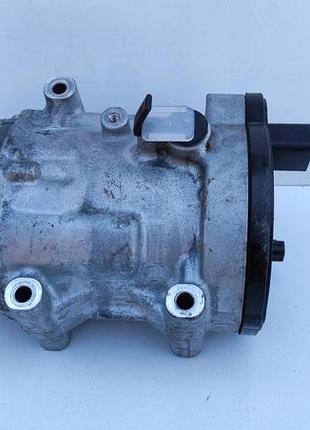 Компресор кондиціонера toyota ch-r 042400-0370