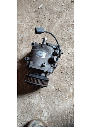 Компресор кондиціонера honda prelude v 2.0 2.2