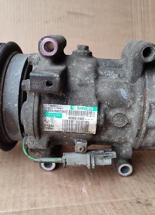Компресор кондиціонера renault clio iii 1.2 16v 8200819568