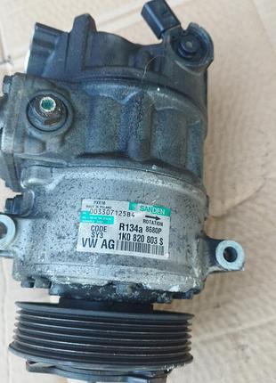 Компрессор кондиционера 1k0820803s volkswagen touran golf passat b6