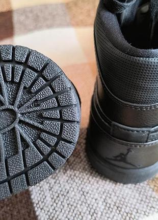 Кроссовки jordan 1 retro mid black 8