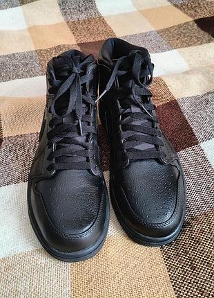 Кроссовки jordan 1 retro mid black 4