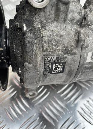 Компресор кондиціонера vw golf vii 12- 5q0820803f
