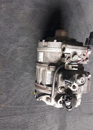 Компрессор кондиционера mercedes a0012303211 кліп
