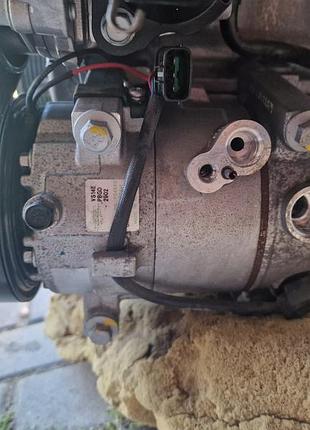 Компрессор кондиционера kia oe 97701g4400