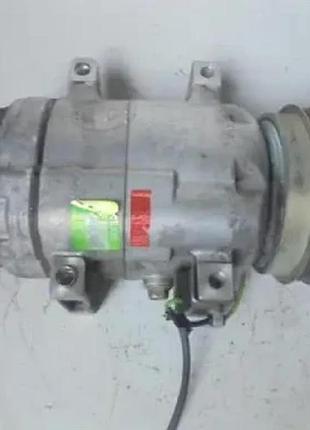 Компресор кондиціонера volkswagen audi 1.9 tdi 8d0260805d