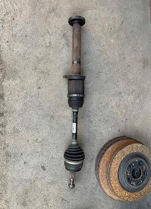 Правий вал акпп vw t5 2.5 tdi 7h0407272ap