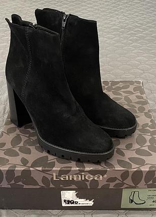 Новые замшевые женские ботильоны lamica