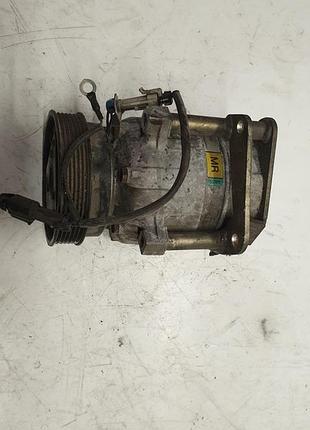 Компресор кондиціонера 1135295 vw golf 3
