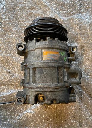 Компресор кондиціонера audi a4 b5 4b0260805c
