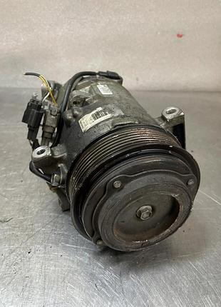 Компресор кондиціонера renault megane scenic 3 926005211r