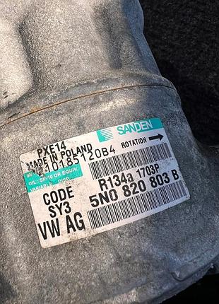 Компресор кондиціонера audi a1 5n0820803b 3