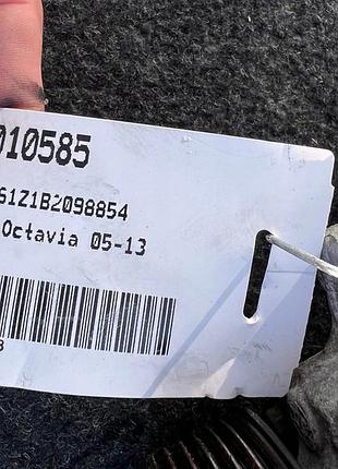 Компресор кондиціонера audi a1 5n0820803b 4