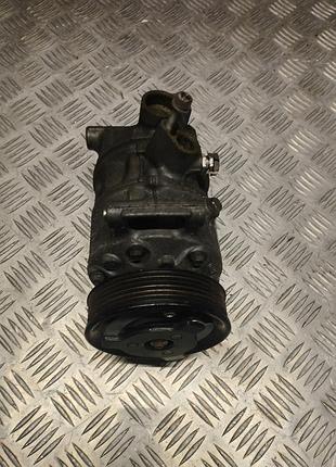 Компресор кондиціонера volkswagen golf vii 1.6tdi 5q0820803a