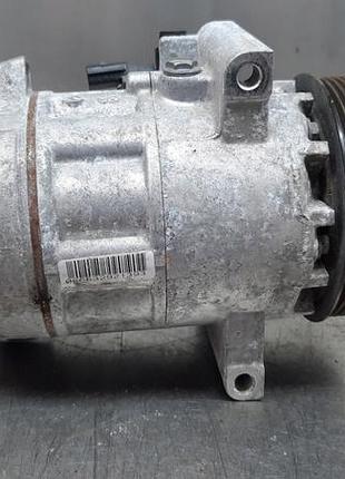 Компрессор кондиционера 926000217 renault clio iv 0,9 tce