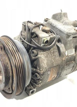 Компресор кондиціонера vw passat b5 8d0260808