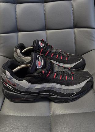 Nike air max 95 logo reverse chili black red grey mens
