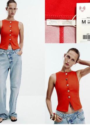 Червоний топ жилет zara на золотих ґудзиках