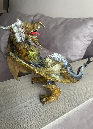 Дракон 🐉 іграшковий