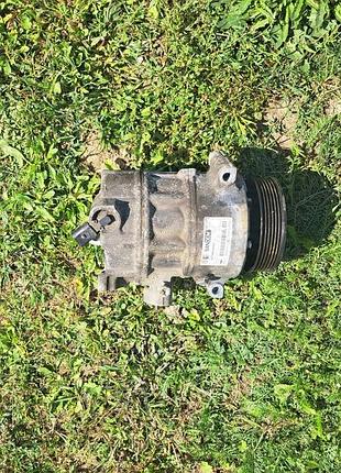 Компрессор кондиционера skoda volkswagen 1k0820808d