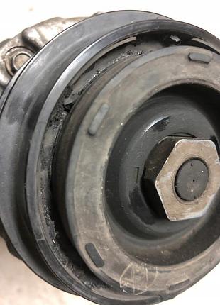Компресор кондиціонера vw crafter 2e0820803h