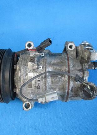 Компресор кондиціонера renault 926003123r
