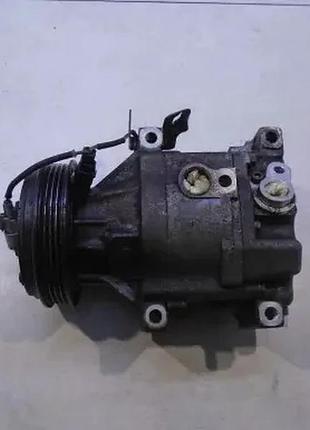 Компрессор кондиционера yaris i 1.0 vvti scs06c