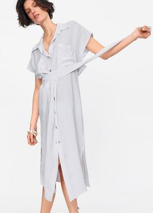 Платье-рубашка zara в полоску с ремнем