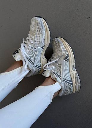 Кросівки жіночі nike zoom vomero 5 | “platinum tint” premium
