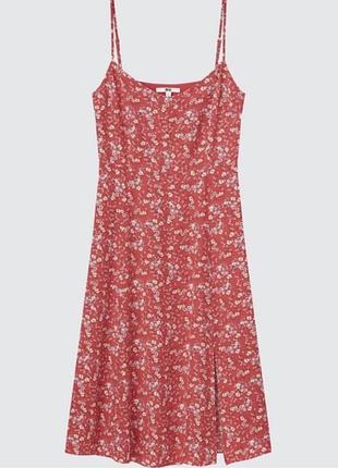 Uniqlo сарафан на тонких бретелях