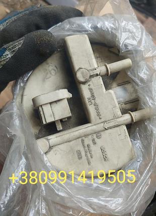 Топлливный насос renault 8200004958